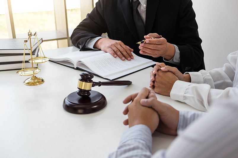 How to Choose the Right Lawyer for Wrongful Termination or Injury Cases - Justiceguys